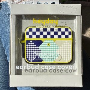 heyday Artist Series Box — Yellow & White Logo on Gray